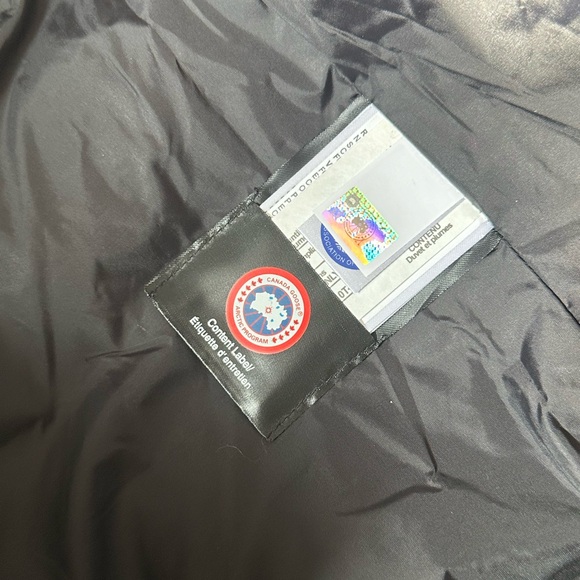 Canada Goose Olive Parka with Fur Wyndham Parka with Dust-bag - Picture 4 of 4